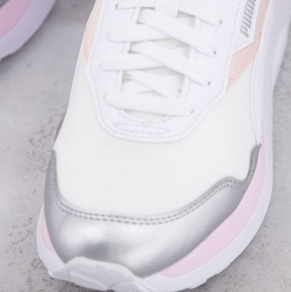 Puma Cruise Rider sneakers in pastel metallic - Picture 2 of 8